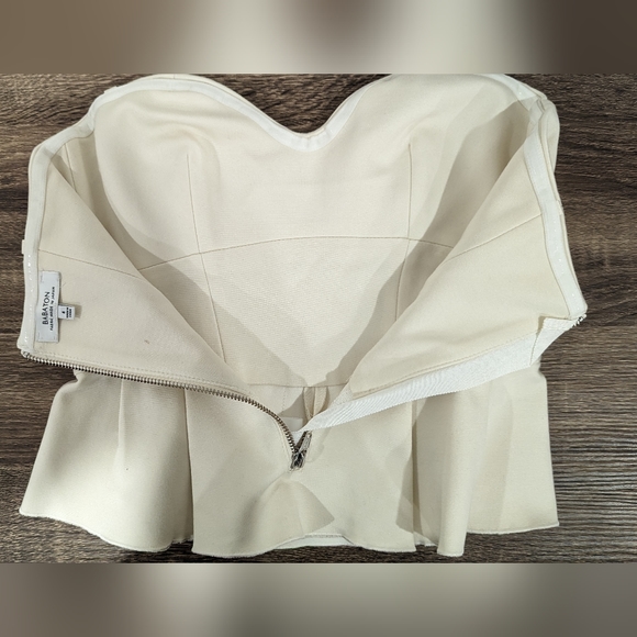 Aritzia - Babaton - Blouse - Picture 3 of 3